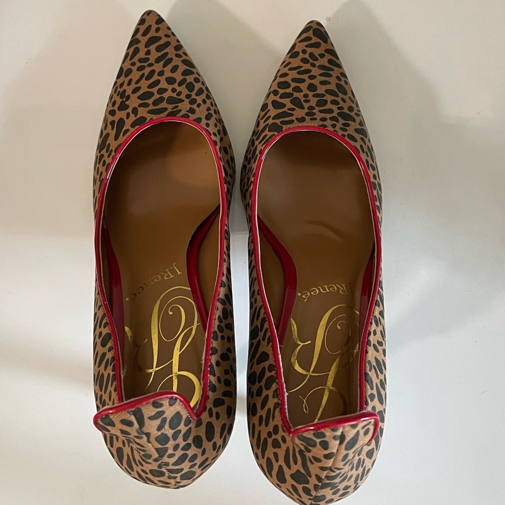 J.Rene cheetah print pump, heels shoes size 7.5